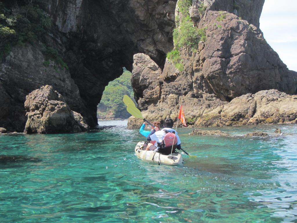 Amakusa West Coast Backpackers Fu-Raibou Ostello Esterno foto