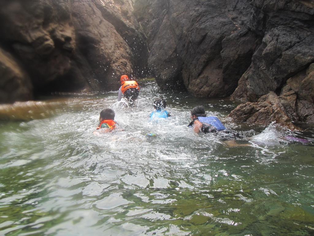 Amakusa West Coast Backpackers Fu-Raibou Ostello Esterno foto