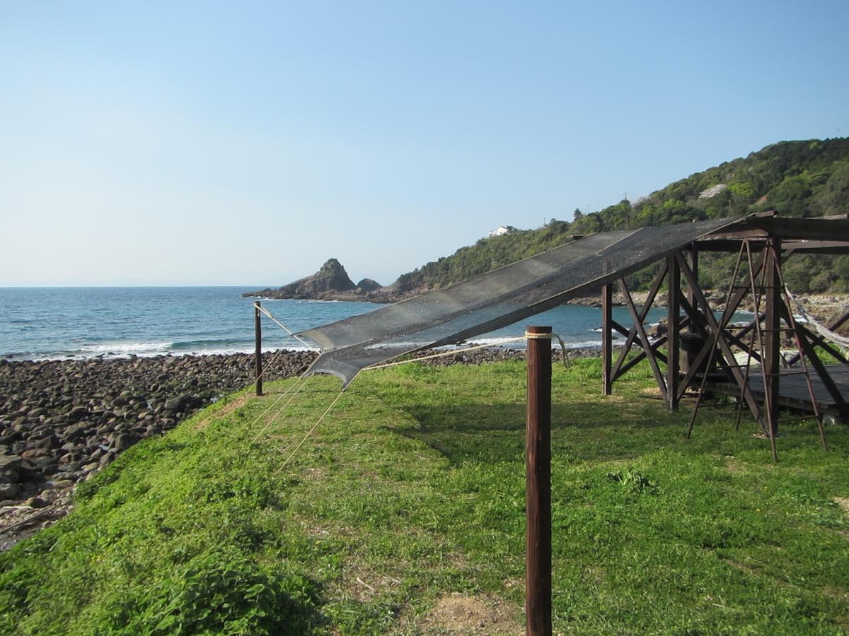 Amakusa West Coast Backpackers Fu-Raibou Ostello Esterno foto
